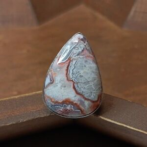 Elegant Agate Teardrop Ring